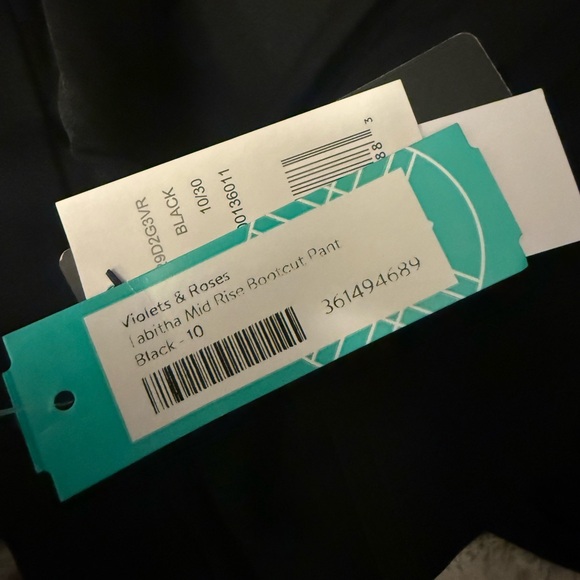 Violet & Roses Tabitha Mid Rise Bootcut Pant - 10 - Picture 5 of 6